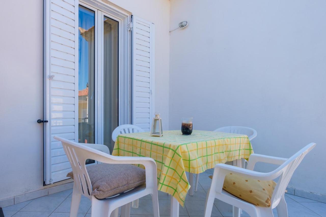 Apartamento Annetas House Nea Koroni Exterior foto